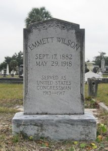 Editor from beyond? I wish. Source: Findagrave.com