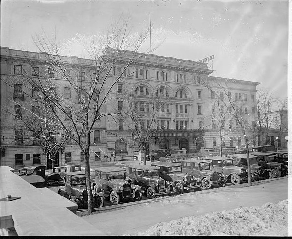 Congress Hall Hotel, about 1914. Emmett lived here during his entire tenure as Congressman. Source: LOC.gov