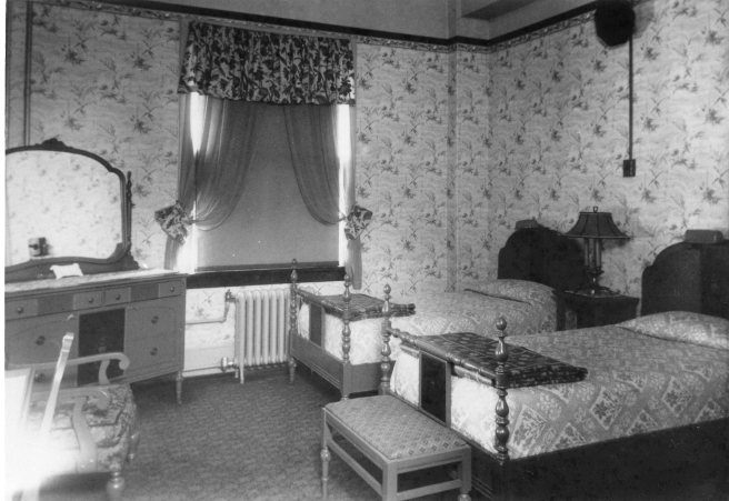 The $1-a-day hotel room in the San Carlos, circa 1913. Source: Pensacola Historical Society