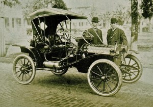 A 1911 Hupmobile. Source: Theoldmotor.com