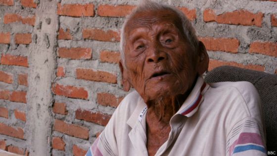 Mbah Gotho of Indonesia, allegedly the oldest man living. Born 12 years before Emmett. Source: www.bbc.com